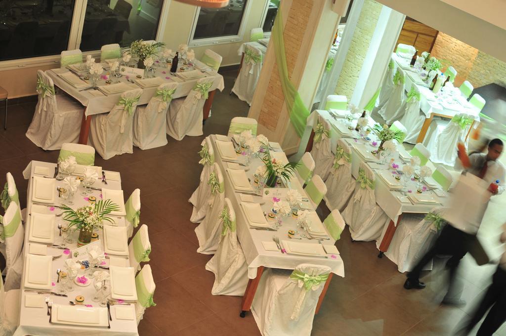 טואמסינה Calypso Hotel מראה חיצוני תמונה